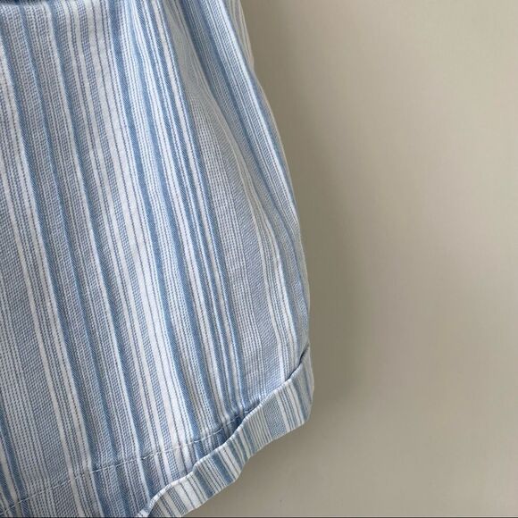 American Eagle-Pinstripe Mom High Rise Paper Bag Shorts (Size:4) - Picture 8 of 10